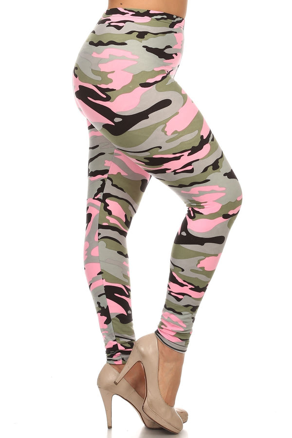 Plus Size Camo Print, Full Length Leggings In A Slim Fitting Style